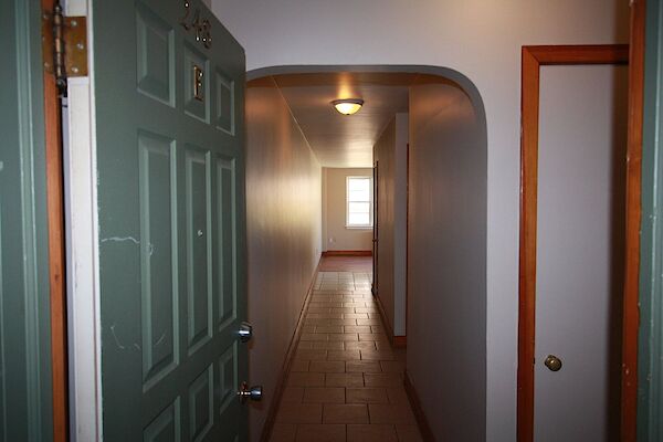 Sarnia 2 bedrooms Apartment for rent. Property photo: 644226-2