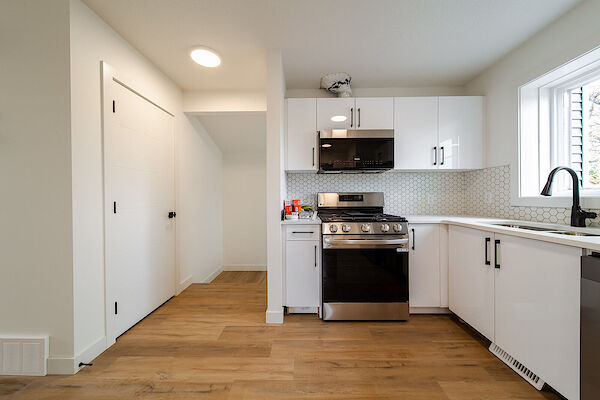 Edmonton 1 bedroom Apartment for rent. Property photo: 644257-3