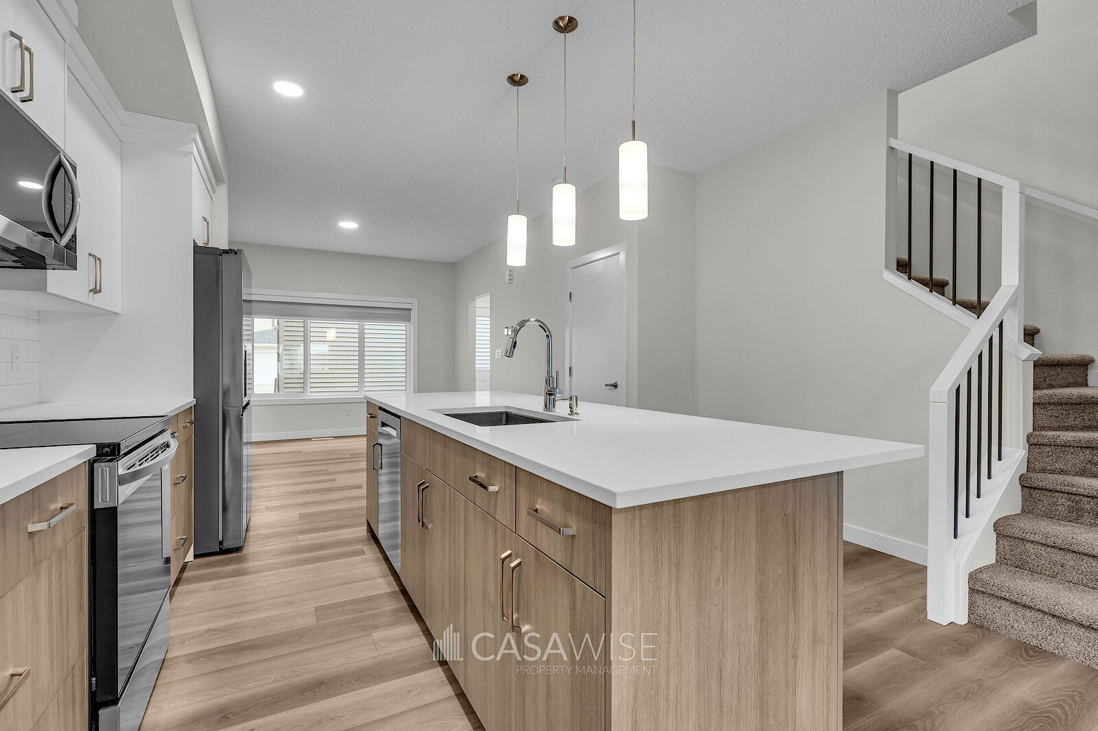 Leduc 3 bedrooms Duplex for rent. Property photo: 644284-1
