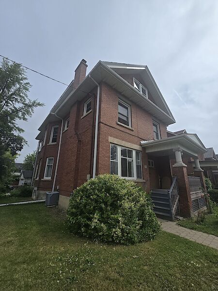 Toronto 2 bedrooms Apartment for rent. Property photo: 644316-2