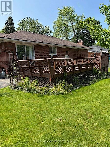 Toronto 3 bedrooms House for rent. Property photo: 644379-2