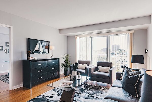 Two+Bedroom+Piccadilly+-+Living+Room Ottawa 2 bedrooms Apartment for rent. Property photo: 644504-3