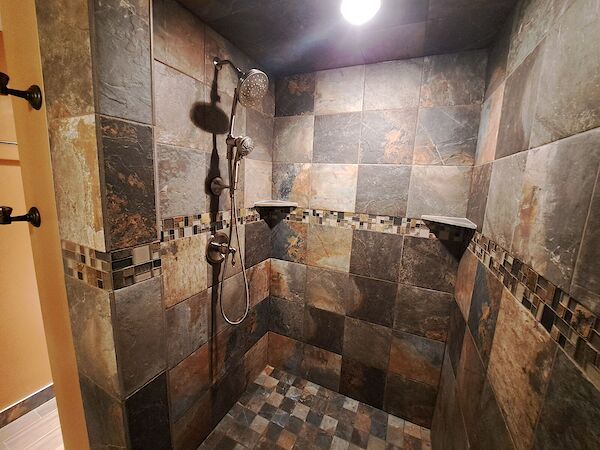 Calgary 3 bedrooms Room For Rent for rent. Property photo: 644532-2