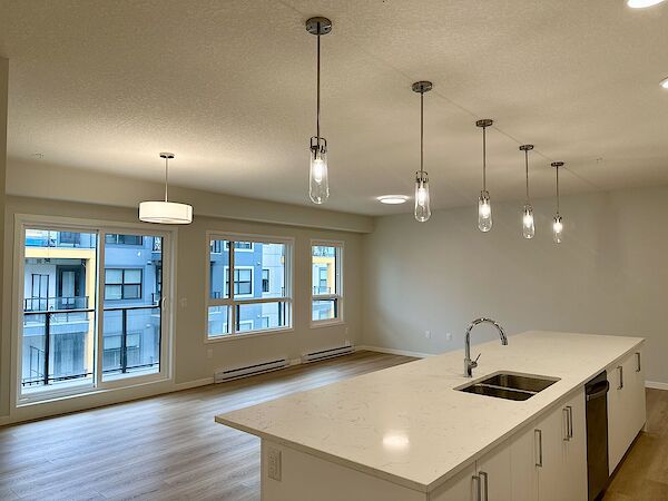 Calgary 2 bedrooms Condo Unit for rent. Property photo: 644598-3