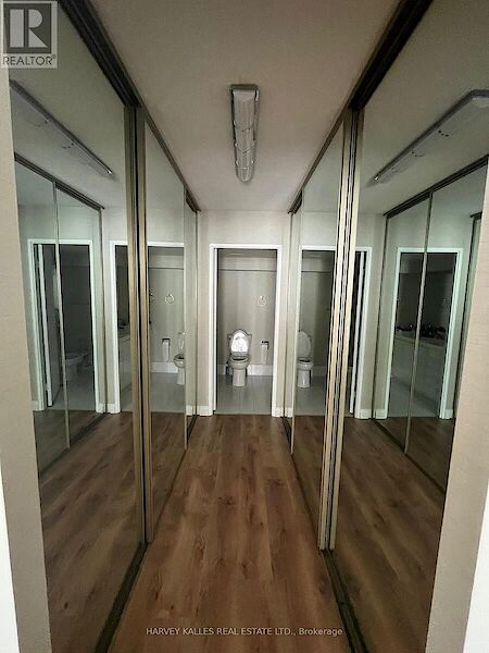 WALKIN+CUPBOARDS Toronto 2 bedrooms Apartment for rent. Property photo: 644661-2