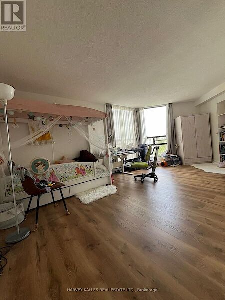2ND+BEDROOM Toronto 2 bedrooms Apartment for rent. Property photo: 644661-3