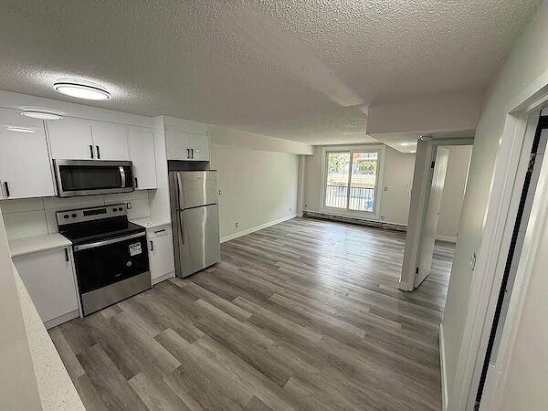 Calgary 1 bedrooms Apartment for rent. Property photo: 644688-2