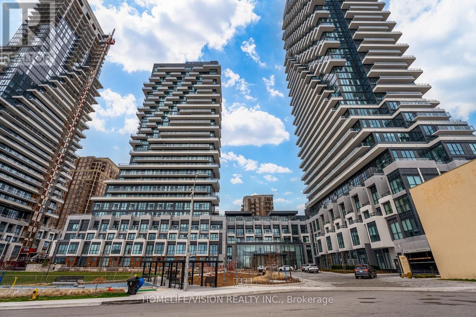 Toronto 2 bedrooms Apartment for rent. Property photo: 644726-1