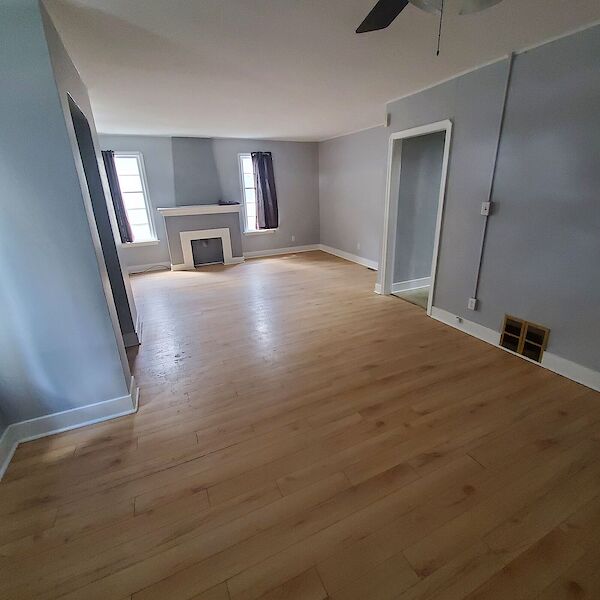 Edmonton 3 + Den bedrooms Townhouse for rent. Property photo: 644781-3