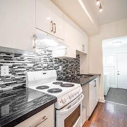 East York 1 bedroom Duplex for rent. Property photo: 644808-1