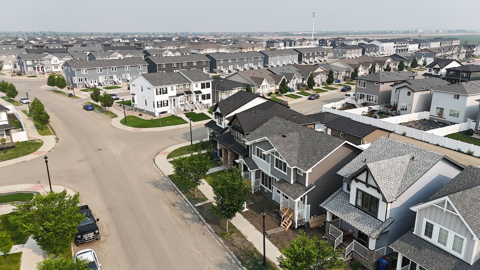 Regina 2 bedrooms Townhouse for rent. Property photo: 644842-1