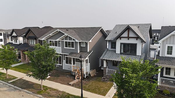 Regina 2 bedrooms Townhouse for rent. Property photo: 644842-2