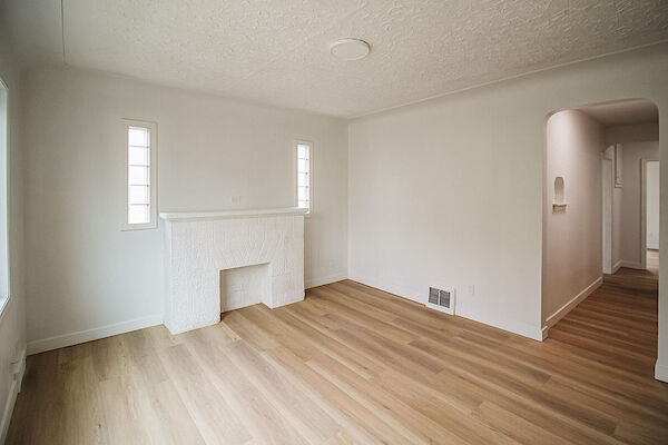 Edmonton 1 bedroom Apartment for rent. Property photo: 644862-3