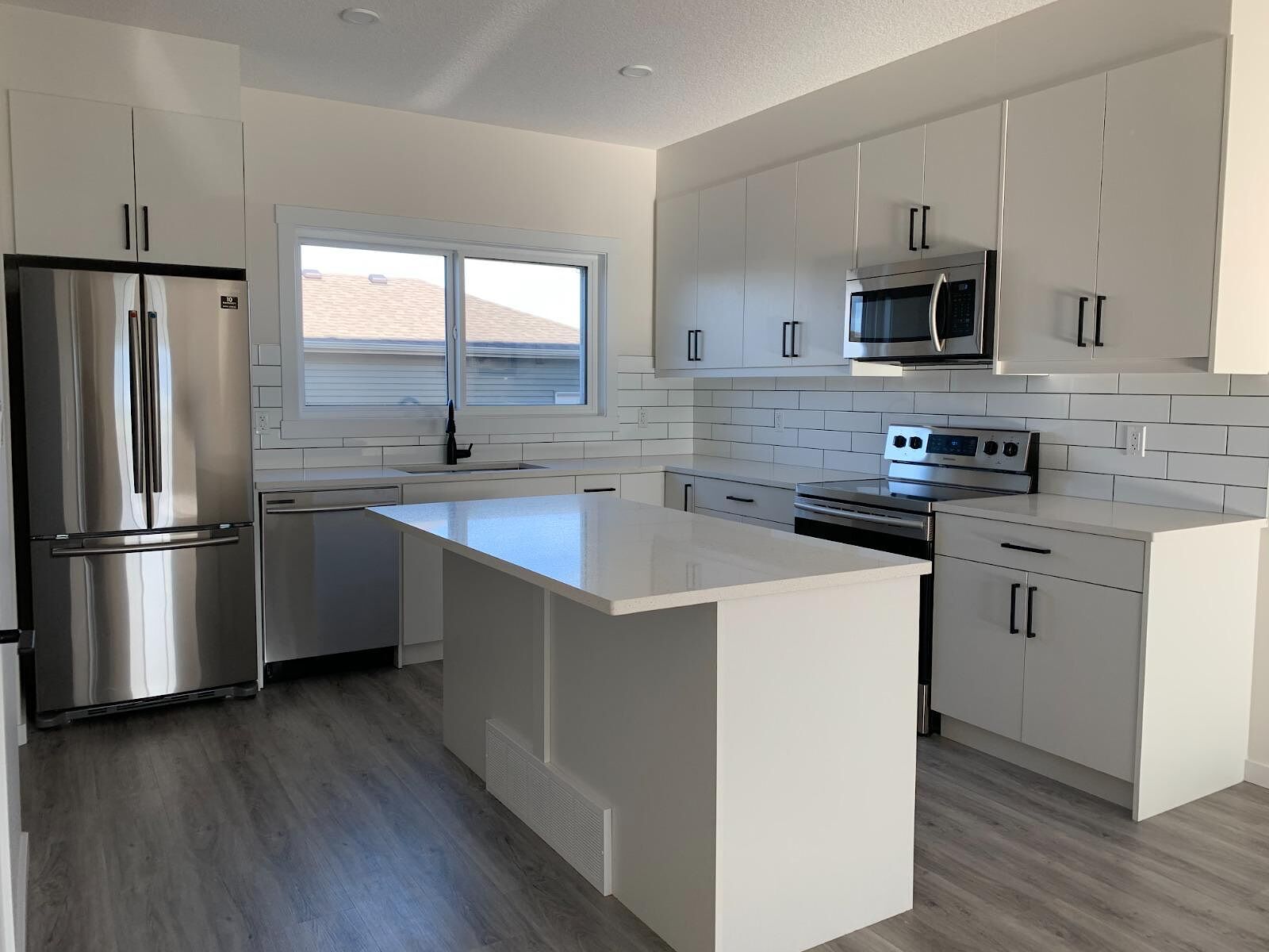 Edmonton 3 bedrooms Duplex for rent. Property photo: 644952-1