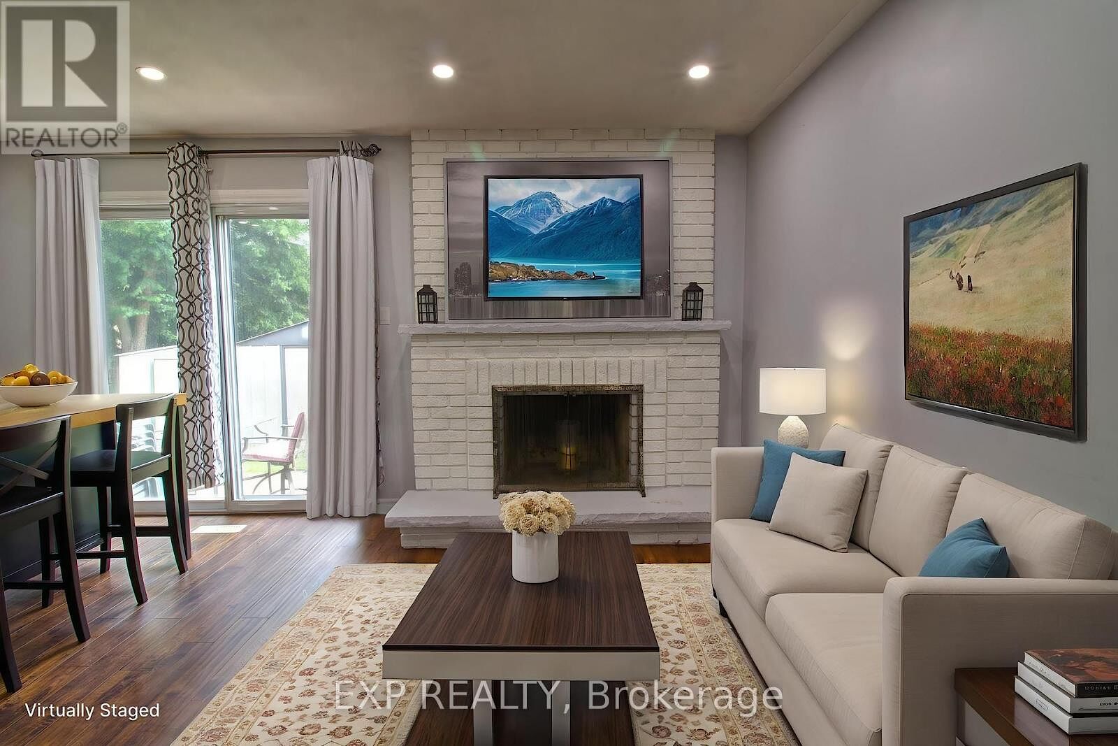 Living+Room Brampton 2 bedrooms House for rent. Property photo: 645099-1
