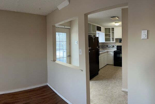 Calgary 2 bedrooms Basement for rent. Property photo: 645207-3