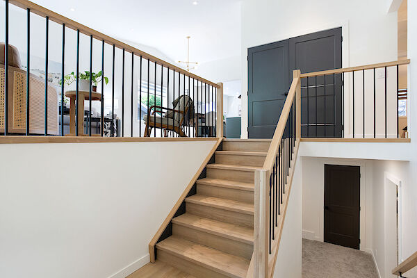 Calgary 5 bedrooms House for rent. Property photo: 645366-2