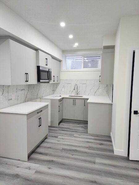Calgary 2 bedrooms Basement for rent. Property photo: 645375-2