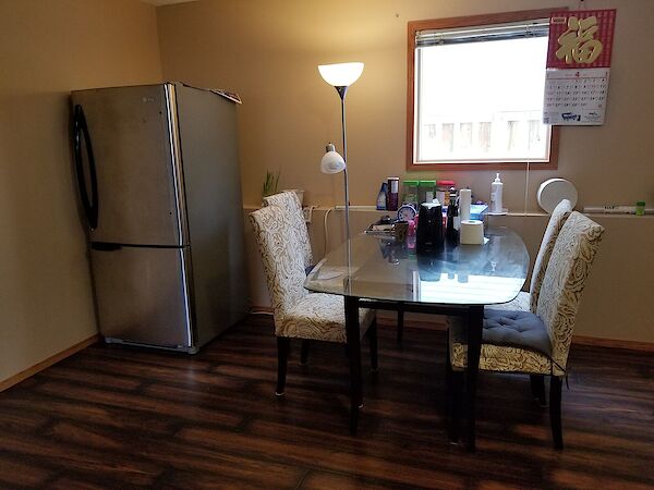 Calgary 2 bedrooms Basement for rent. Property photo: 645394-2