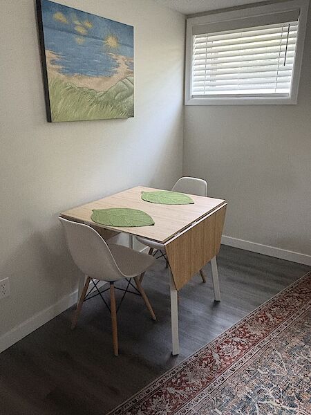 Calgary 1 bedroom Vacation Home for rent. Property photo: 645728-3