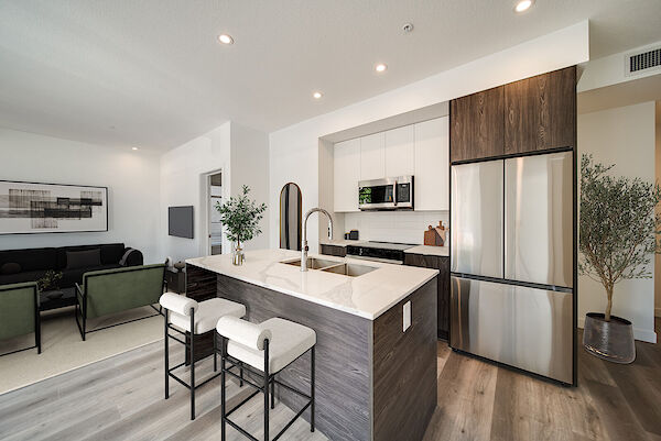 Edmonton 1 bedrooms Apartment for rent. Property photo: 645741-2