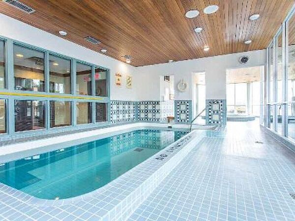Mississauga studio Apartment for rent. Property photo: 645785-3