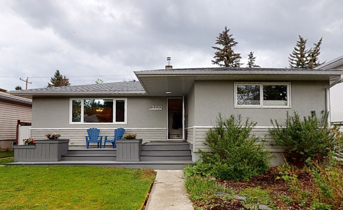 Calgary 4 + Den bedrooms House for rent. Property photo: 645799-1