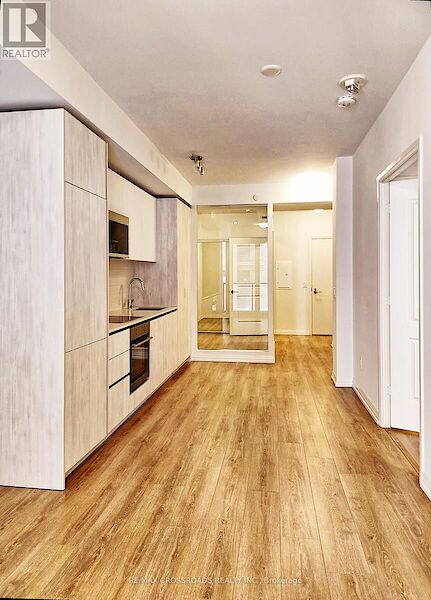 Toronto 2 bedrooms Apartment for rent. Property photo: 645812-3