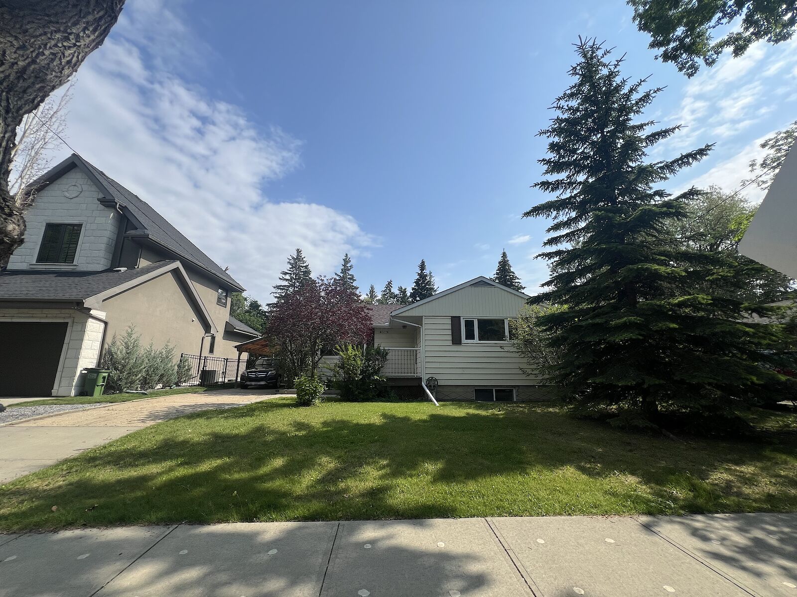 Edmonton 5 bedrooms House for rent. Property photo: 645915-1