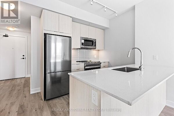 Mississauga 2 bedrooms Apartment for rent. Property photo: 645937-2