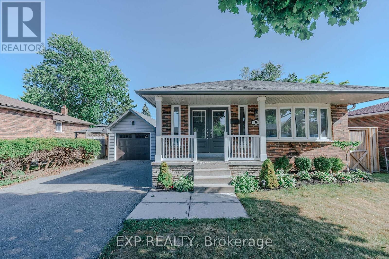 Oshawa 3 bedrooms House for rent. Property photo: 646027-1