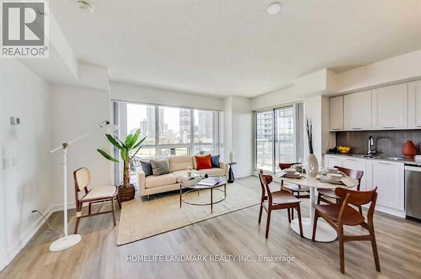 Toronto 2 bedrooms Apartment for rent. Property photo: 646081-2