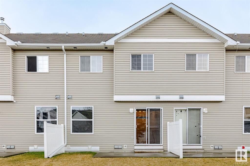 Edmonton 3 bedrooms Townhouse for rent. Property photo: 646122-1