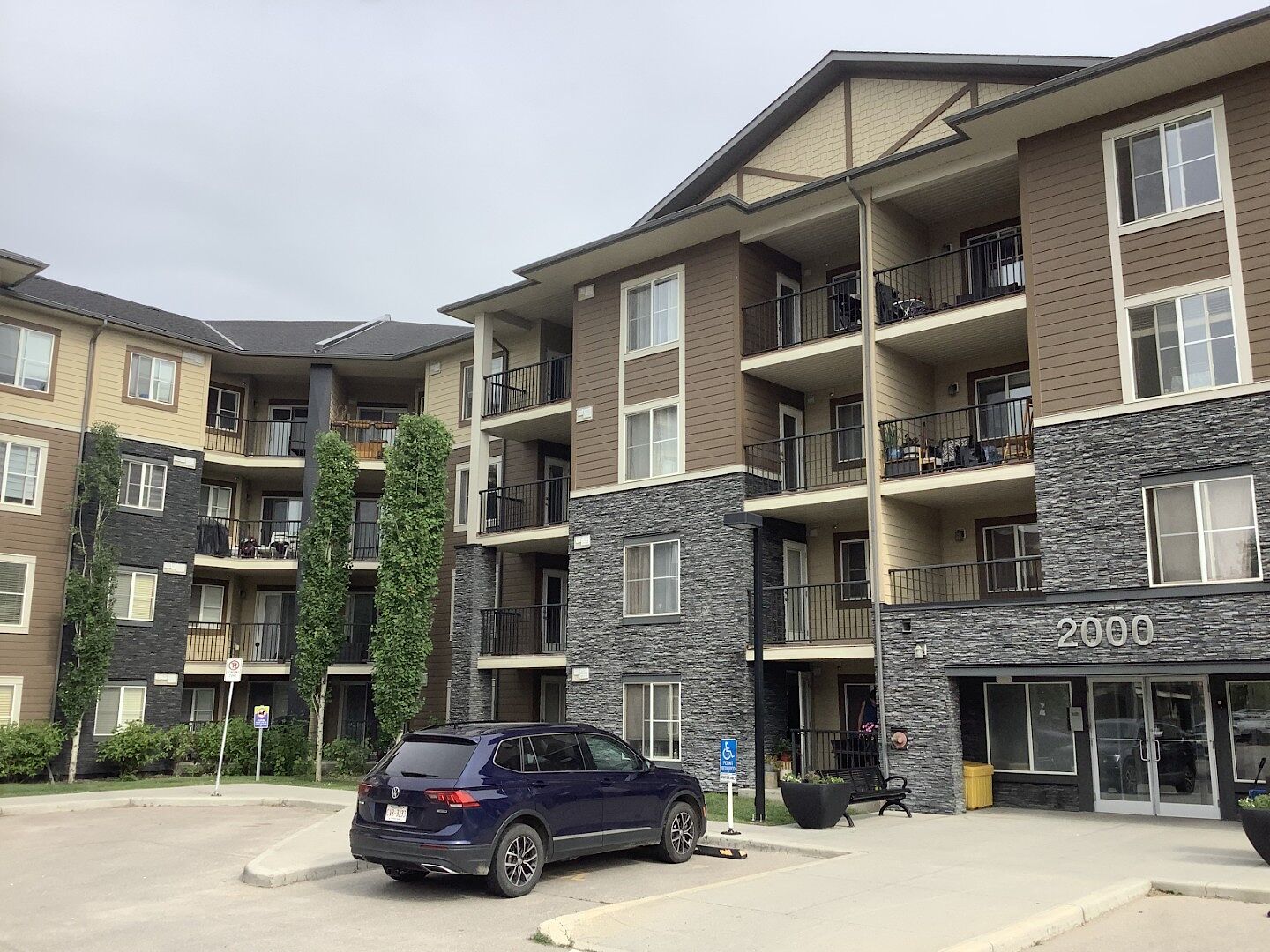 Calgary 2 bedrooms Apartment for rent. Property photo: 646343-1