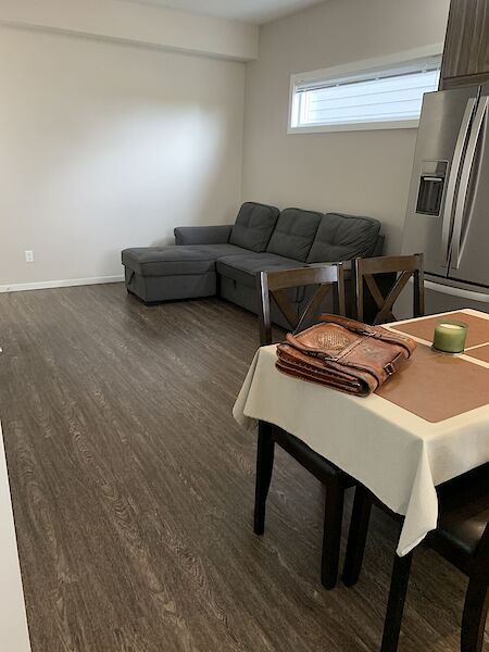 Calgary 1 bedroom Condo Unit for rent. Property photo: 646351-3
