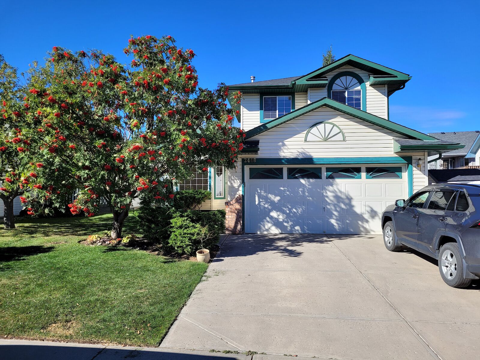 Airdrie 4 bedrooms House for rent. Property photo: 646362-1