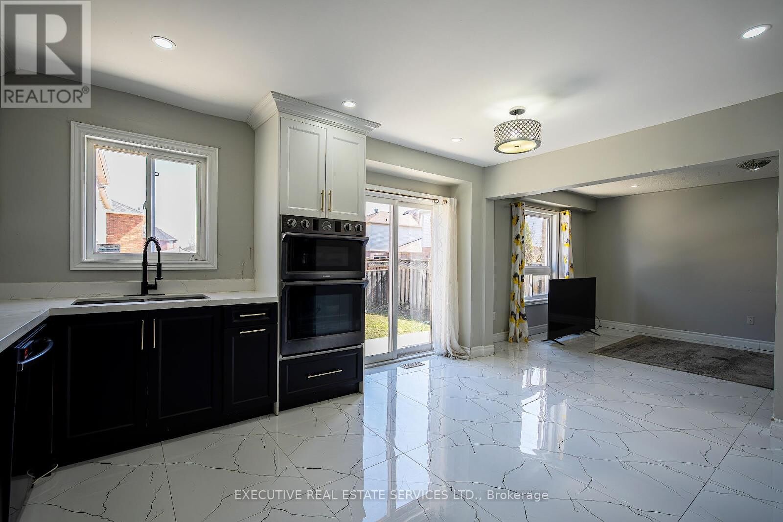 Brampton 4 bedrooms House for rent. Property photo: 646420-1