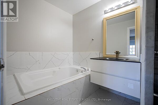 Brampton 4 bedrooms House for rent. Property photo: 646420-2