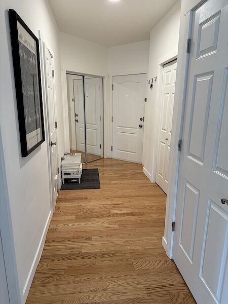 Calgary 2 + Den bedrooms Condo Unit for rent. Property photo: 646423-3