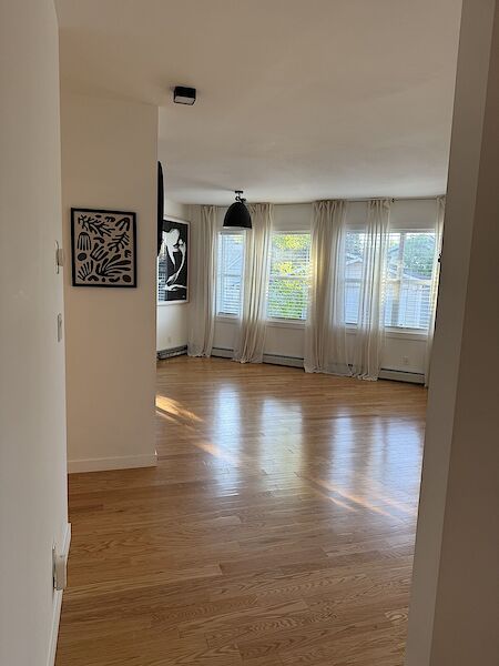 Calgary 2 + Den bedrooms Condo Unit for rent. Property photo: 646423-2
