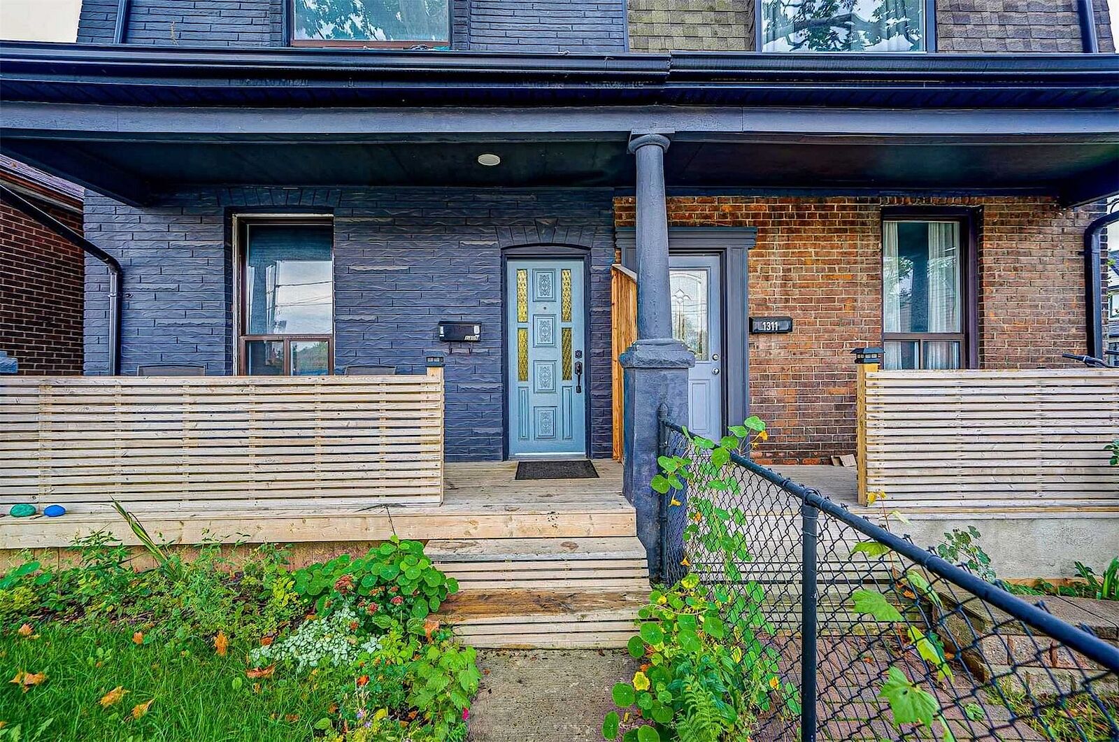 Toronto 2 bedrooms Duplex for rent. Property photo: 646556-1