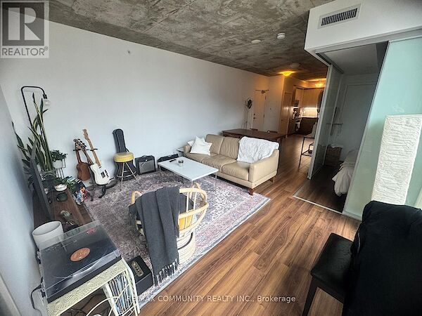 Toronto 2 bedrooms Apartment for rent. Property photo: 646644-3