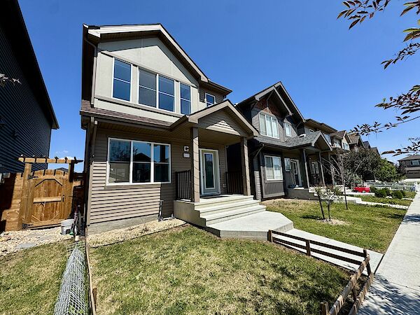Edmonton 4 bedrooms House for rent. Property photo: 646674-2