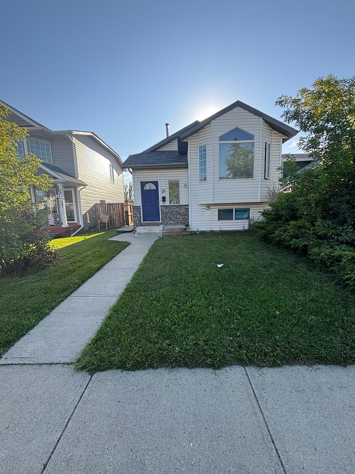 Calgary 2 bedrooms Main Floor for rent. Property photo: 646732-1