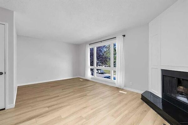 Calgary 2 bedrooms Main Floor for rent. Property photo: 646736-3