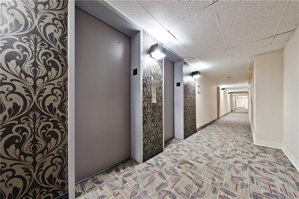 Calgary 2 bedrooms Condo Unit for rent. Property photo: 646799-1