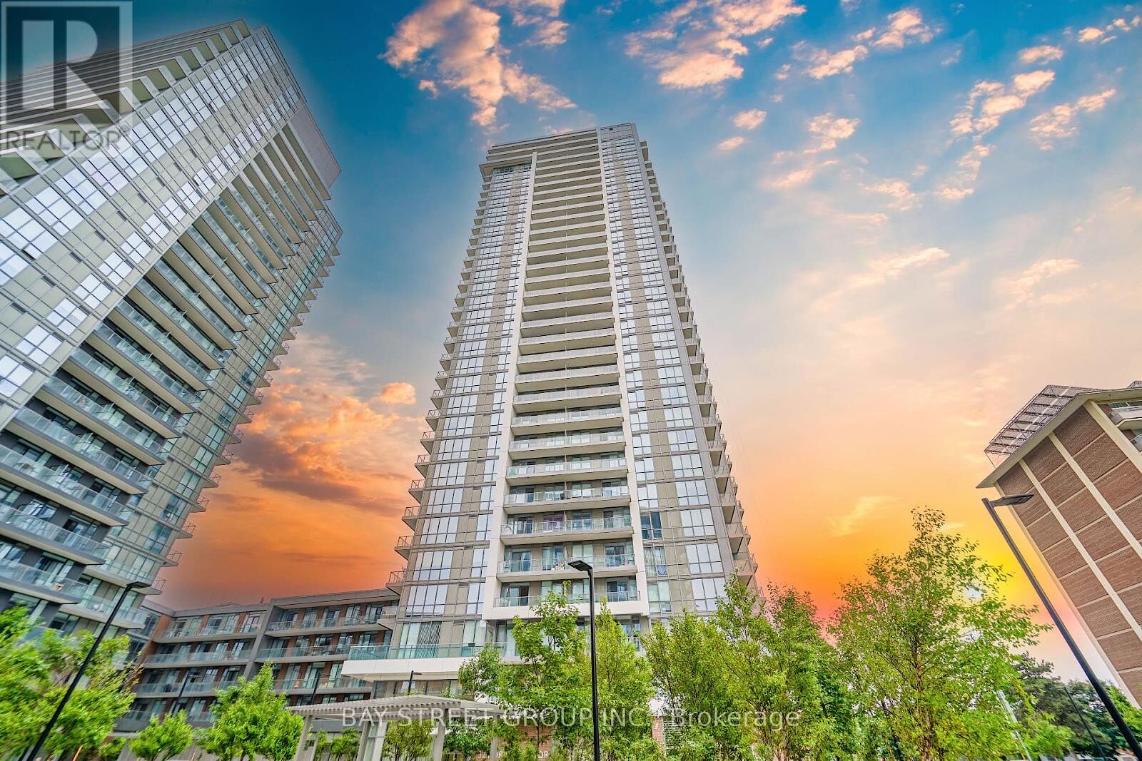 Toronto 3 bedrooms Apartment for rent. Property photo: 646912-1