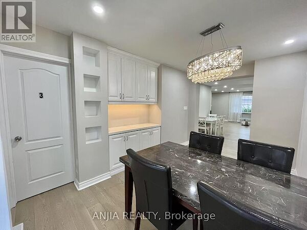 Toronto 2 bedrooms Apartment for rent. Property photo: 647004-2