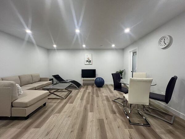 Living+room Calgary 1 bedroom Basement for rent. Property photo: 647051-2