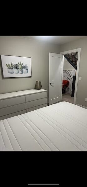 Calgary 3 bedrooms Room For Rent for rent. Property photo: 647093-3